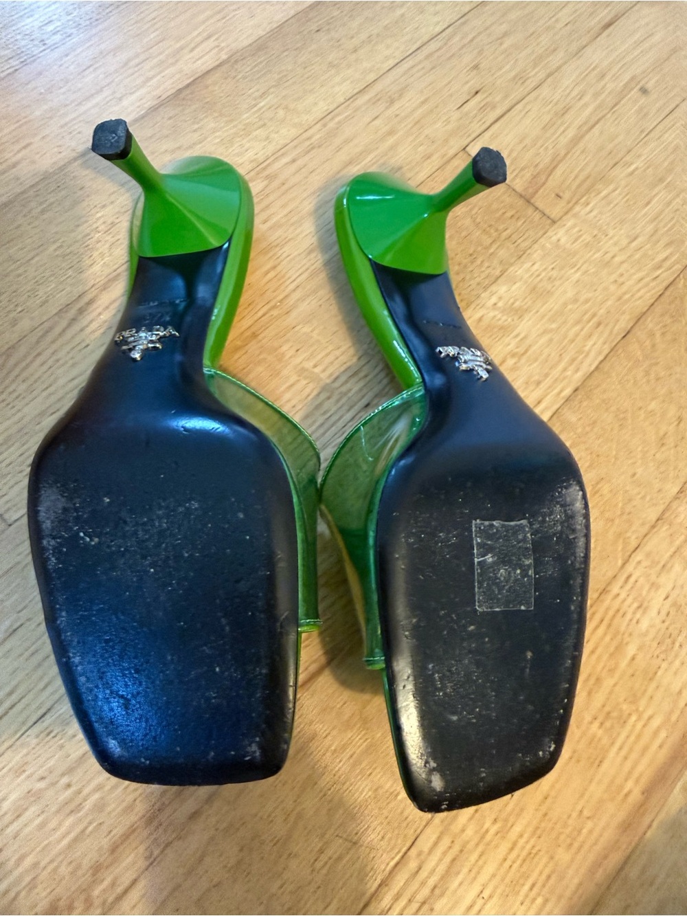 Prada Neon Green Patent PVC Triangle Logo Slides Size 37.5 Fits US 7.5 w/ Box - Picture 6 of 10